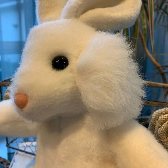 Westcliff Collection Scarborough NY Bunny - Picture 3 of 5